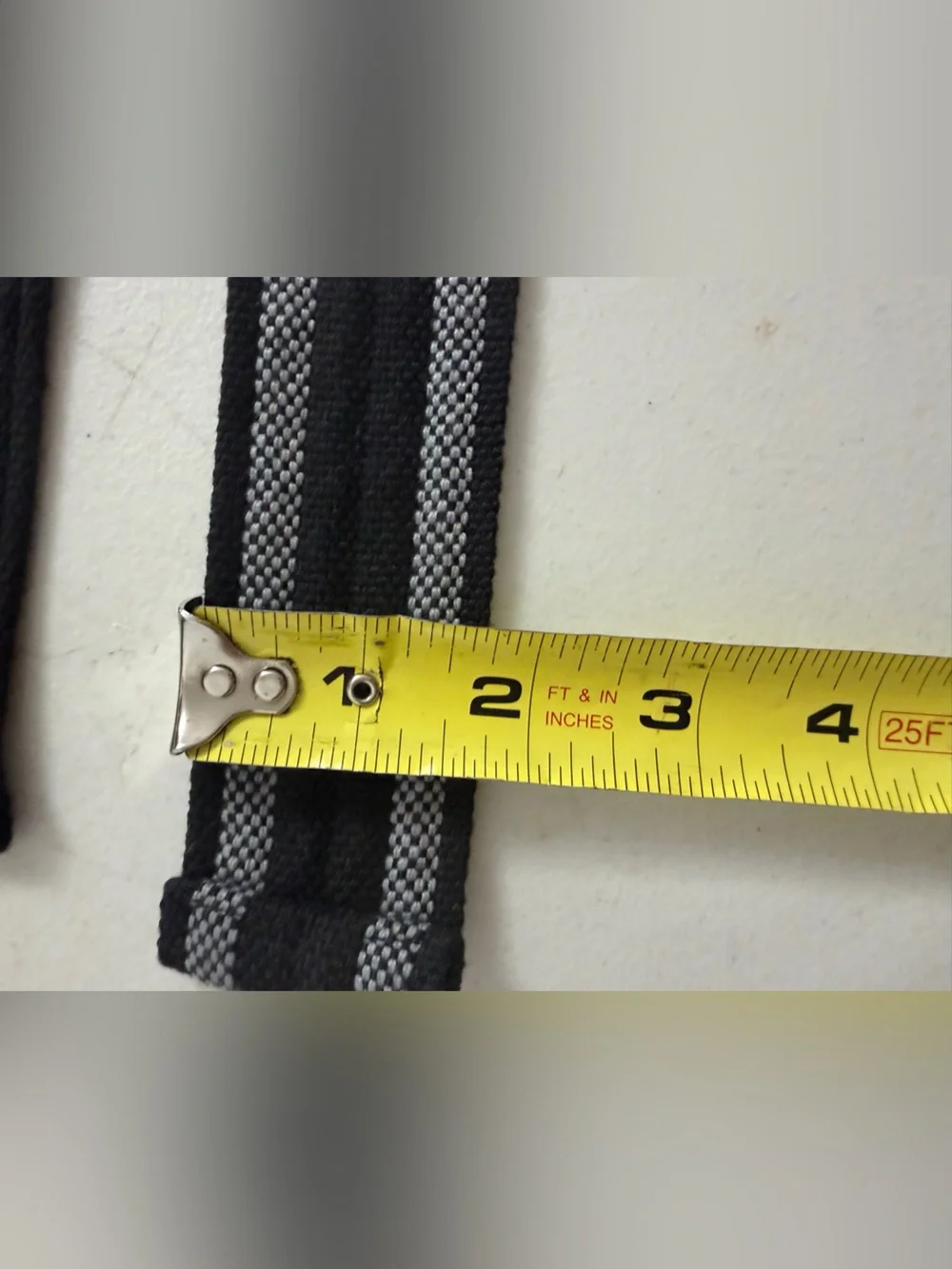 Men’s Durable Gray and Black Strap Belts